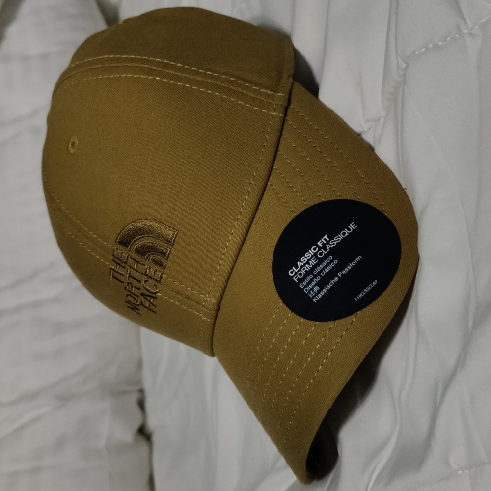 North Face Classic Fit Hat